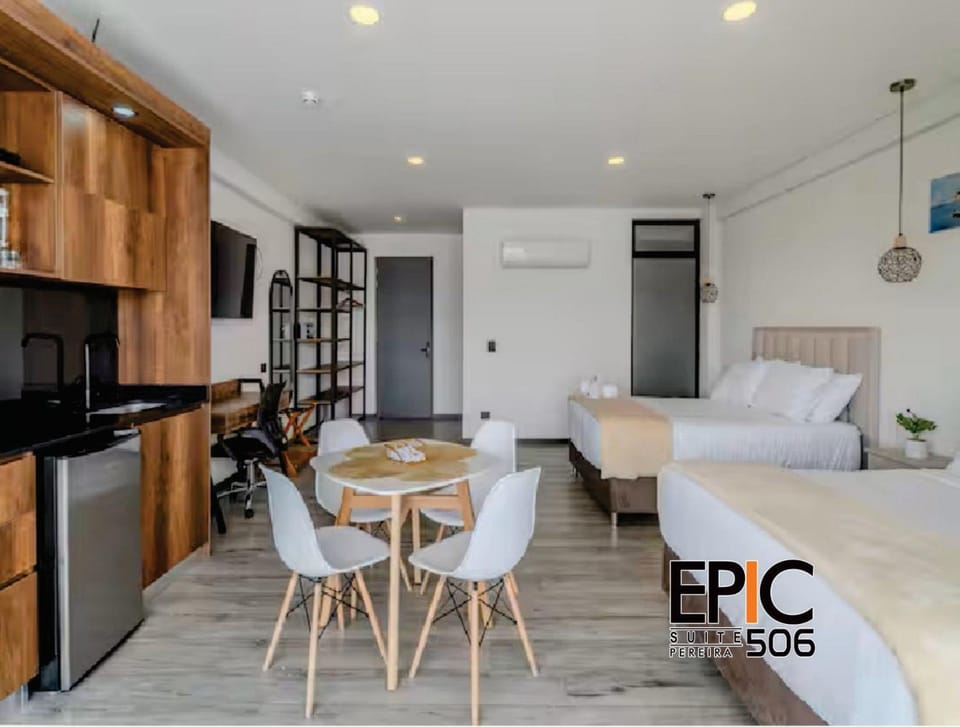 Bed, Kitchen or kitchenette, Dining area, Bedroom