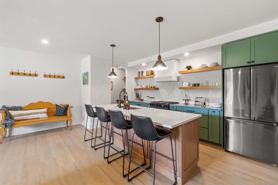 Le Petit Flat - 2 Bed 1 Bath One Level Apartment Apartment in Lake Sunapee