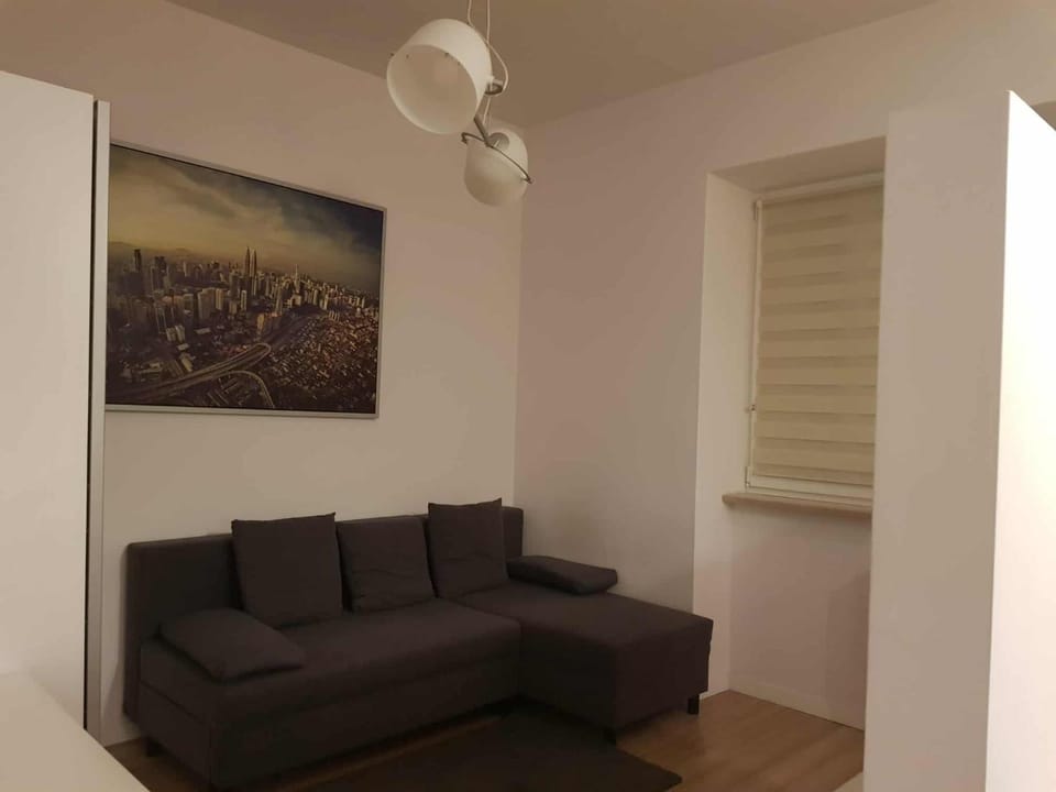 Metro Racławicka Apartments Apartment in Warsaw