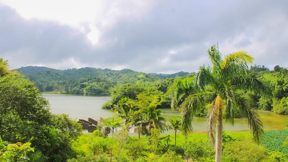 Nearby landmark, Day, Natural landscape, Lake view