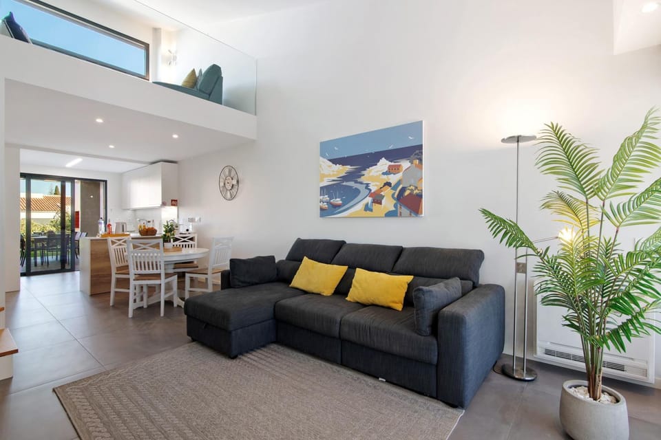Property building, Living room