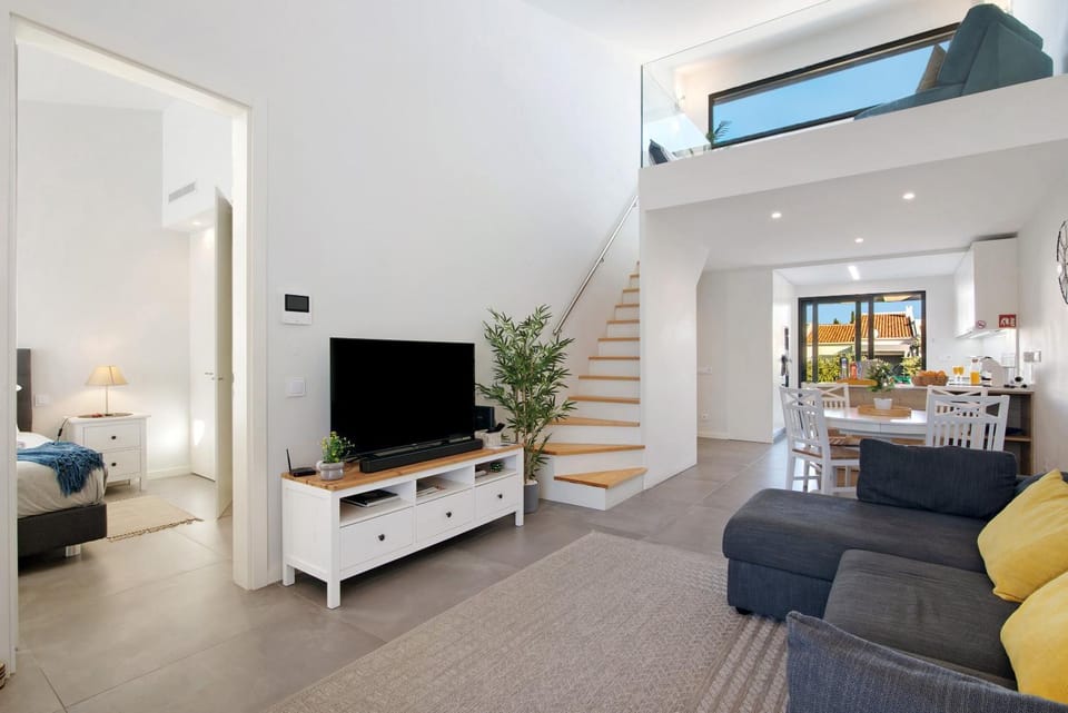 Property building, Living room