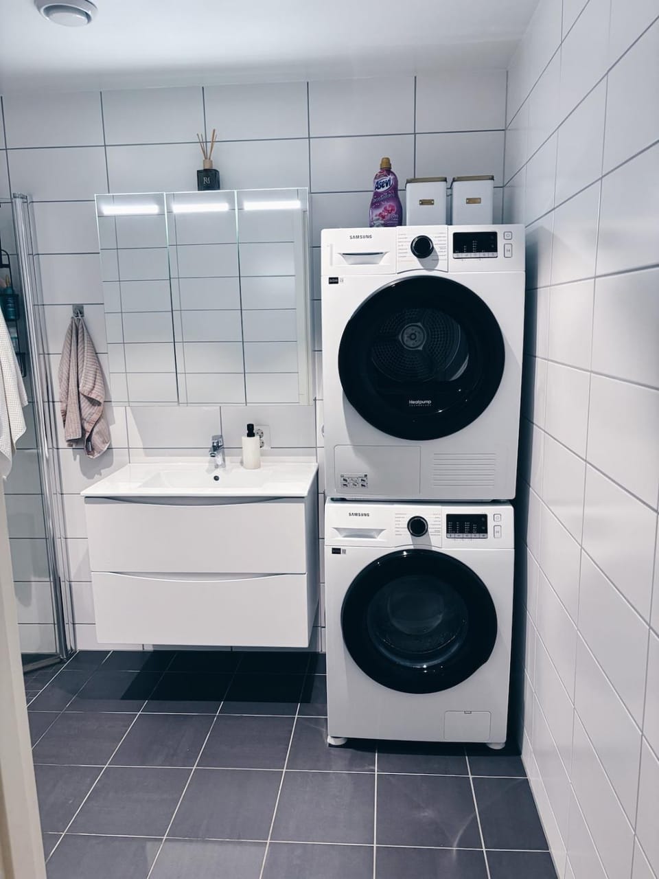 Stylish home near airport Apartment in Bergen