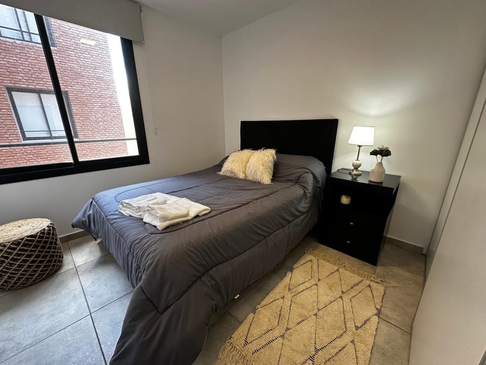 NUEVO a 3 cuadras del shopping Patio Olmos con ASADOR y terraza amoblada Apartment in Cordoba