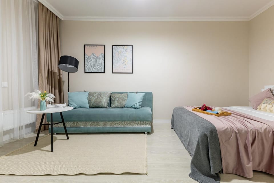 Bed, Living room, Photo of the whole room, Bedroom