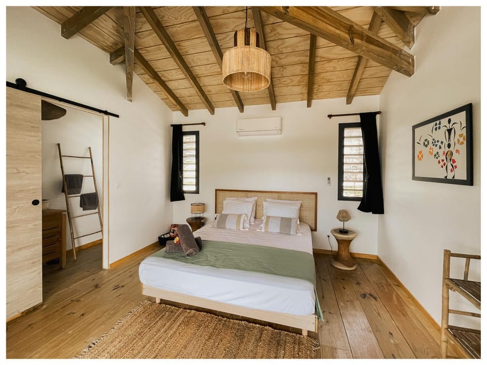 View (from property/room), Photo of the whole room