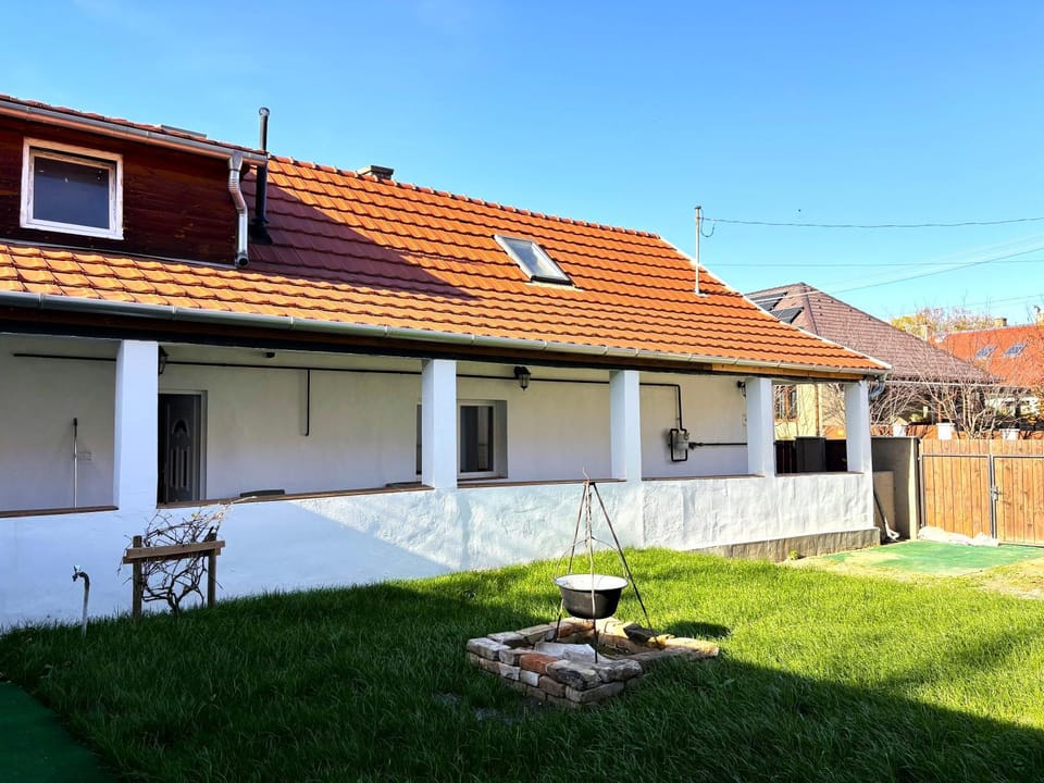 Míra Apartman Apartment in Hungary