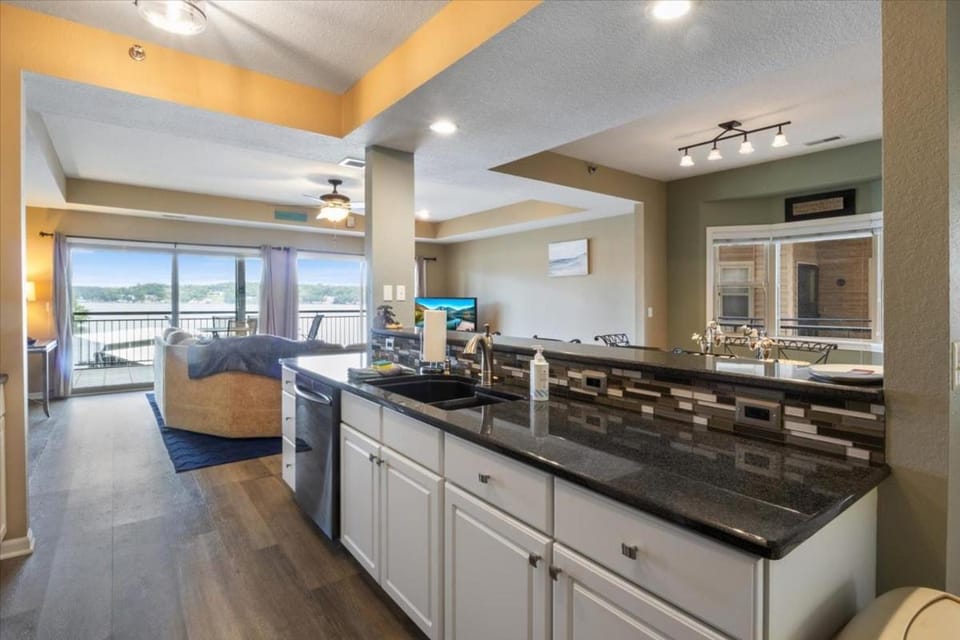 Kitchen or kitchenette, kitchen