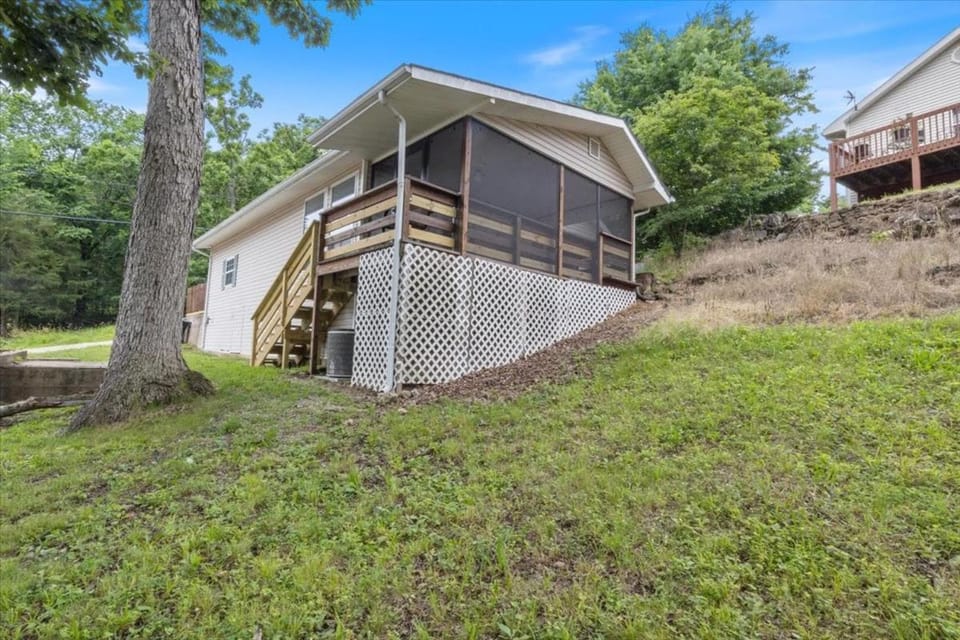 Property building, Spring, Day