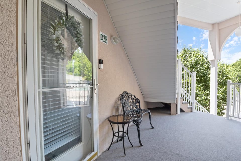 Facade/entrance, Day, View (from property/room)