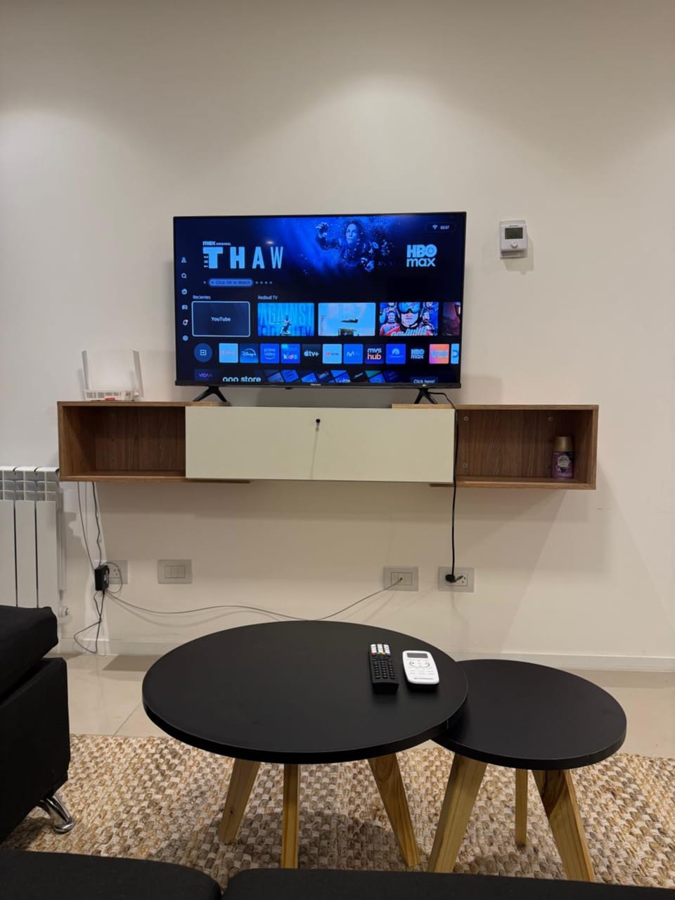 Communal lounge/ TV room, TV and multimedia