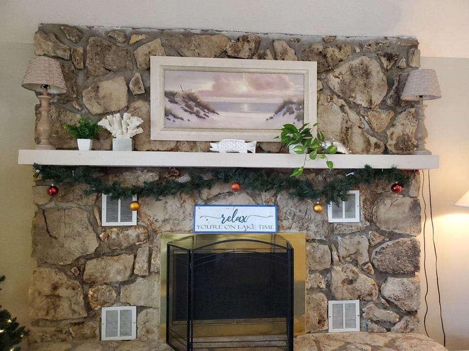 Living room, fireplace