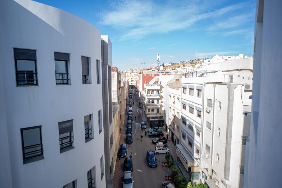 City view, Street view, Location, Parking