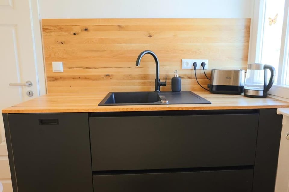 Wachsmuts gemütliche Bleibe mir alter Wandmalerei Apartment in Saxony