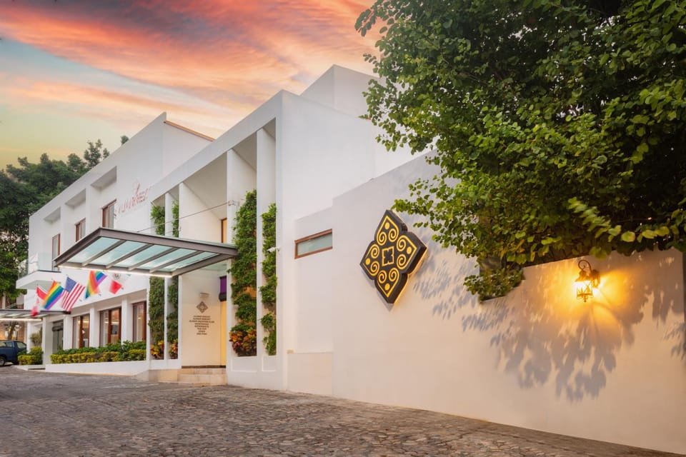Facade/entrance, Lobby or reception