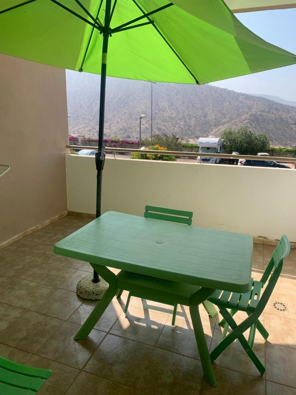 Appartement vue sur piscine et jardin résidence tafoult imi oadaar Apartment in Souss-Massa