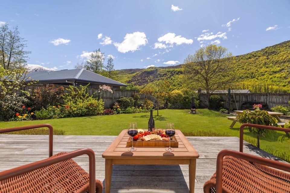 The 1909 Gables Villa House in Arrowtown
