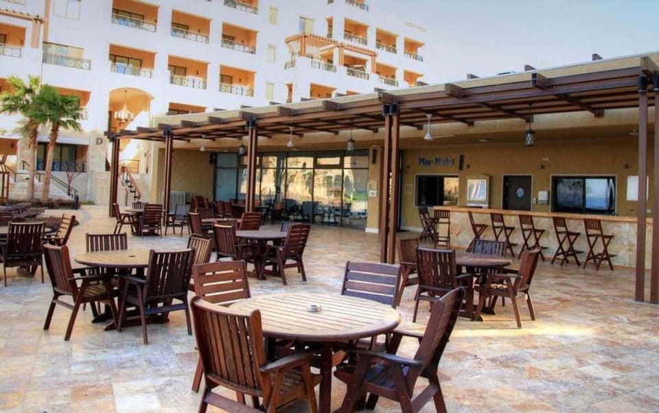 Family WeekEnds Getaways at Samarah Resort Studio Apartment in Africa