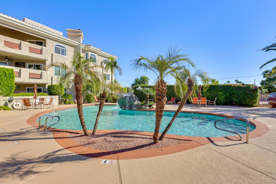 Walkable Scottsdale Oasis w/ Pool Near Old Town House in Scottsdale