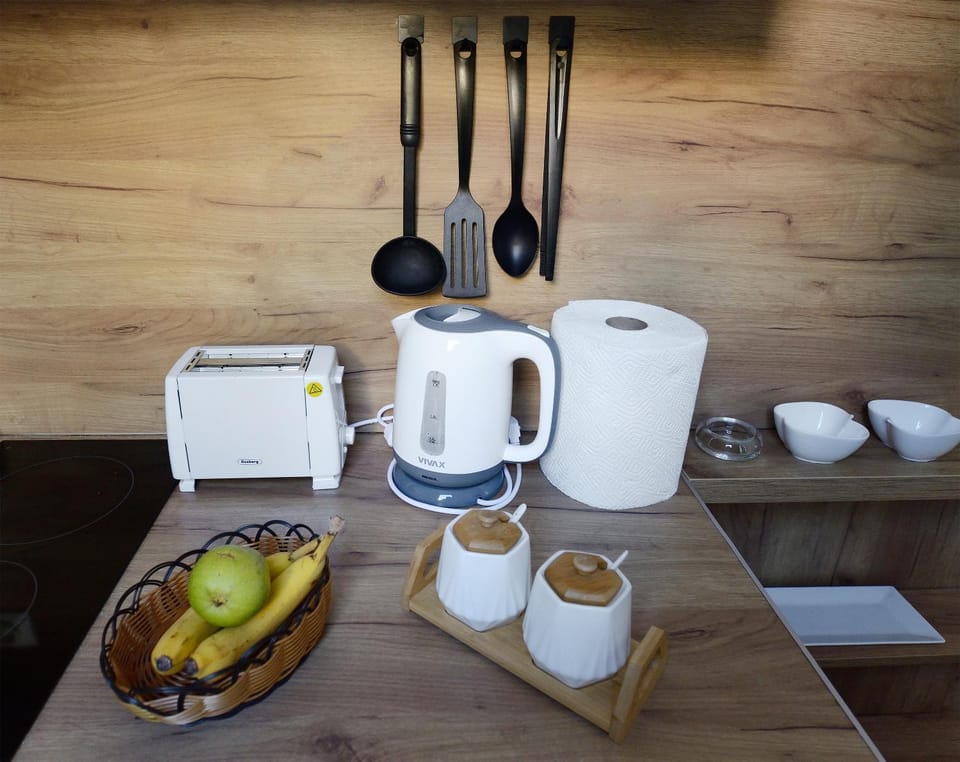 Coffee/tea facilities, Kitchen or kitchenette, toaster