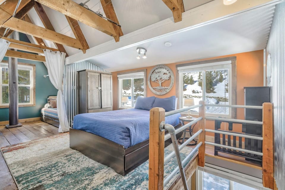 Mountain A Frame w Wood Stove Downtown House in Breckenridge