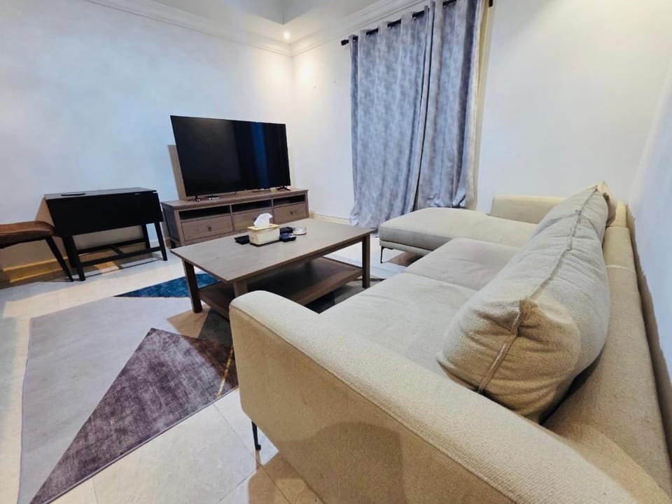 1 BHK self entry on Andlous Road Apartment in Jeddah