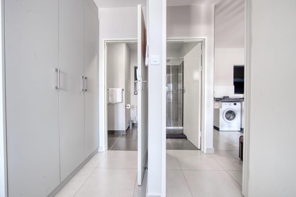 Yamis Sarona Habitat Kappa A202 Apartment in Africa