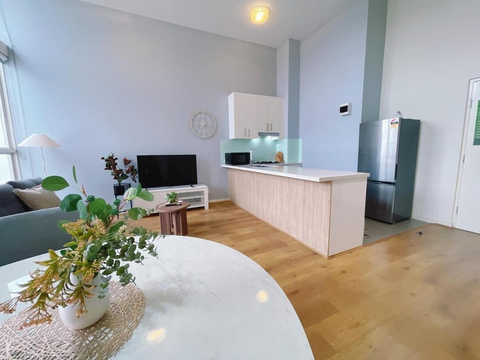 Communal lounge/ TV room, Kitchen or kitchenette