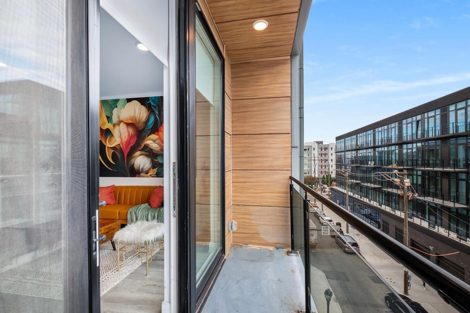View (from property/room), Balcony/Terrace