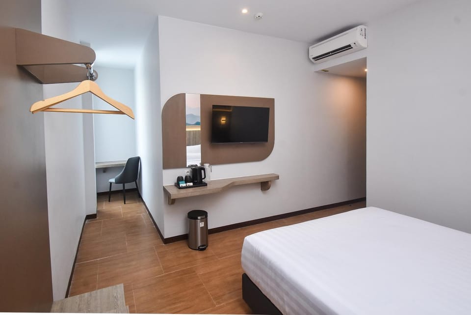Front One Luxe Hotel Solo Hotel in Indonesia