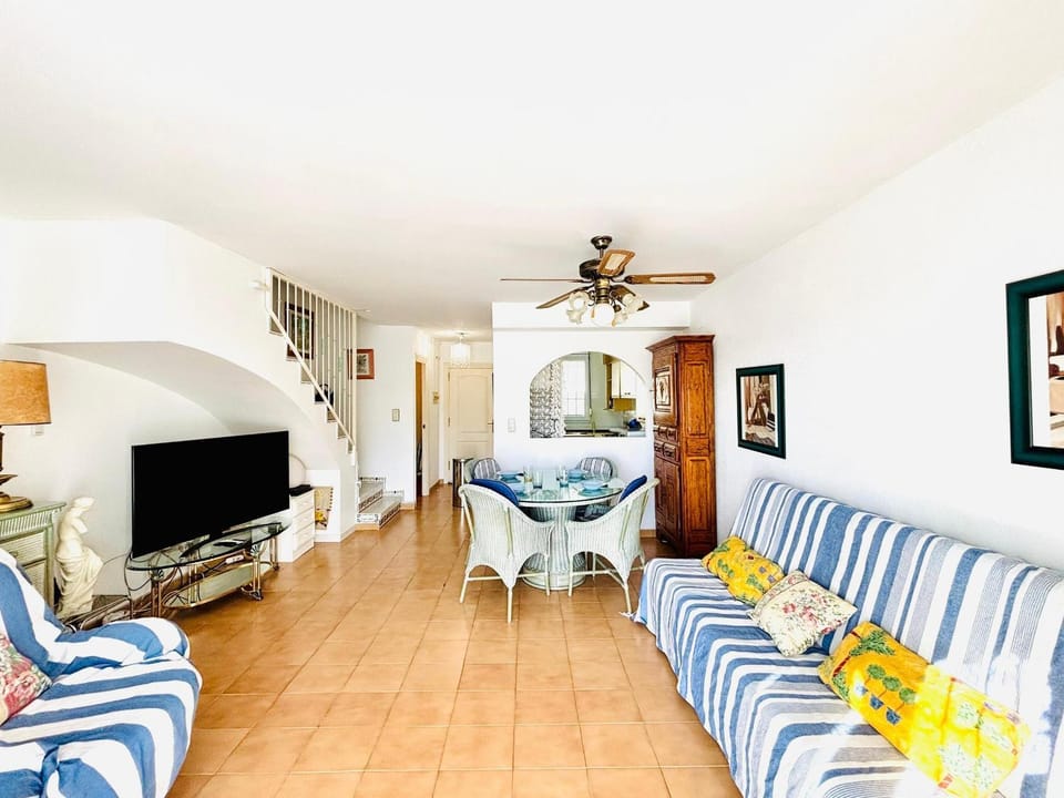 Casa en Roses: Terraza, Jardín, Parking - ES-258-170 House in Roses