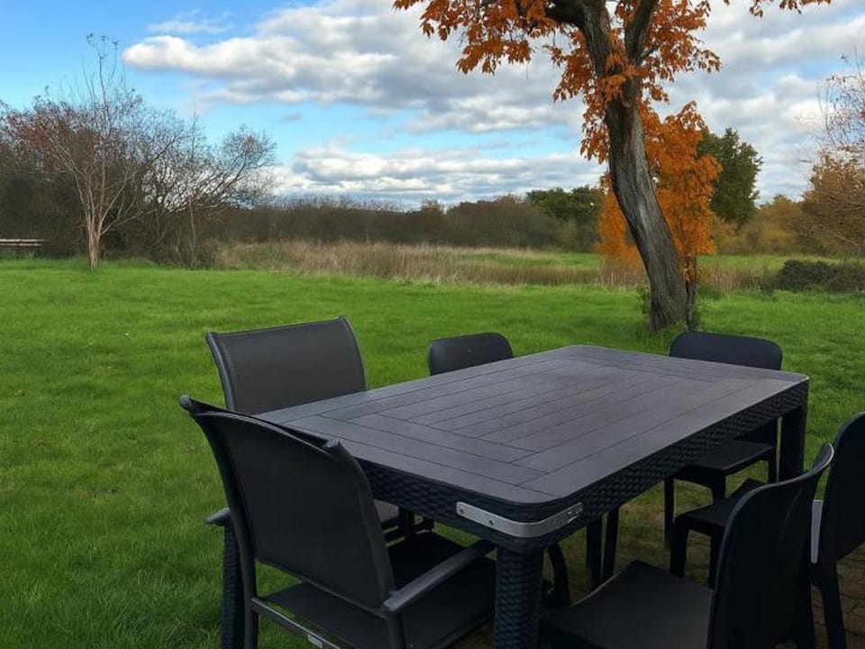 Gîte convivial à Chapeau pour séjours familiaux ou entre amis - FR-1-489-601 House in Auvergne-Rhône-Alpes