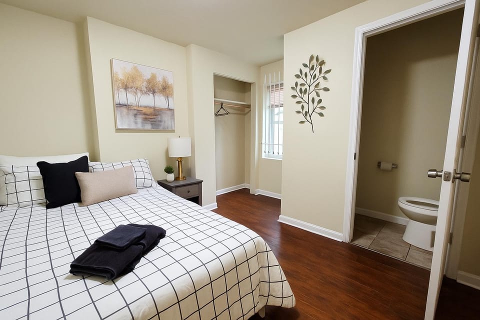 Bed, Bedroom