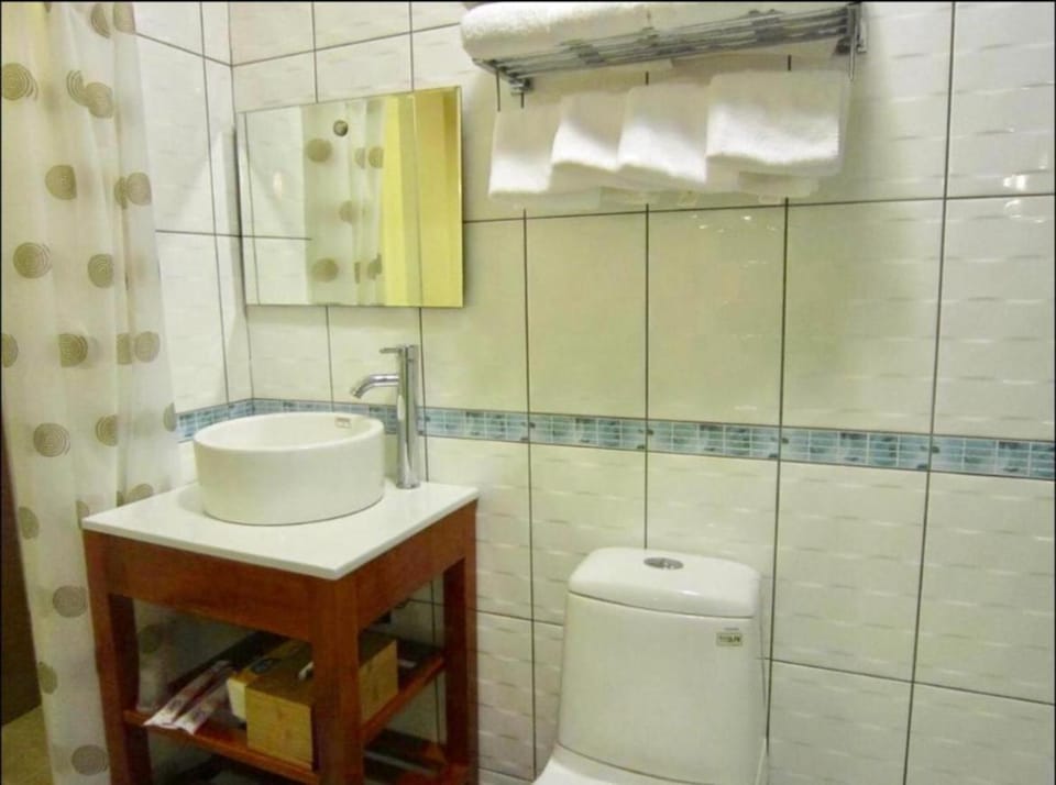 Sailin 137 Hostel Vacation rental in Kaohsiung
