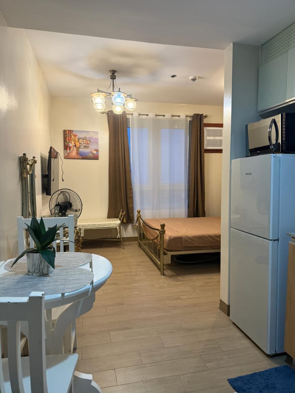 The Cozy Rustic Apartment hotel in Calabarzon