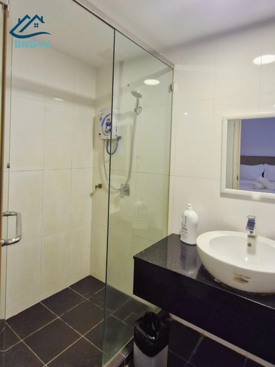 Duplex Comfort Stay in George Town Apartment in George Town