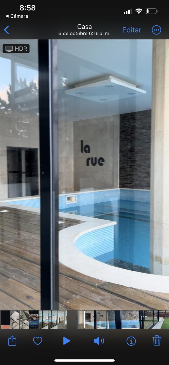 Swimming pool, Swimming pool