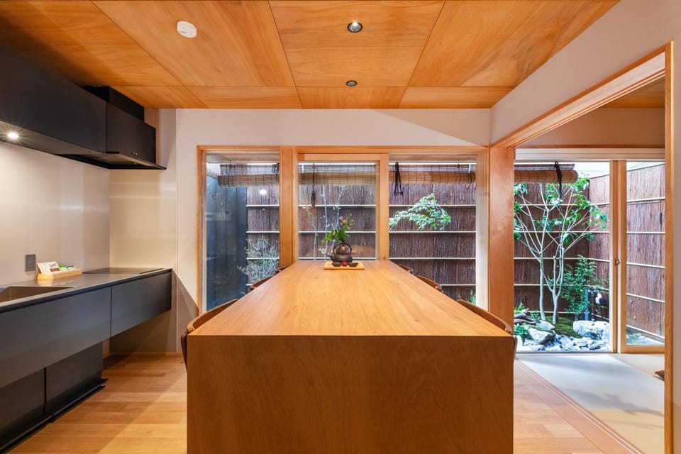 Garden, Kitchen or kitchenette, Dining area, kitchen