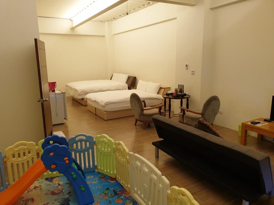 Photo of the whole room