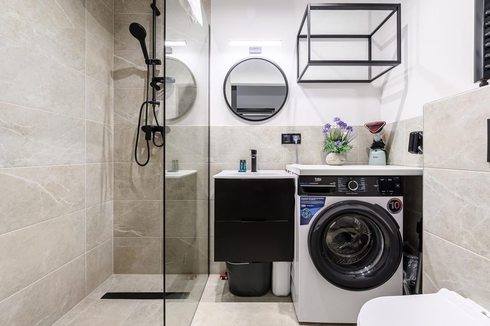 Shower, Bathroom, washing machine
