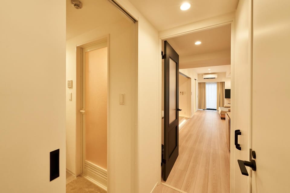 Photo of the whole room, wardrobe