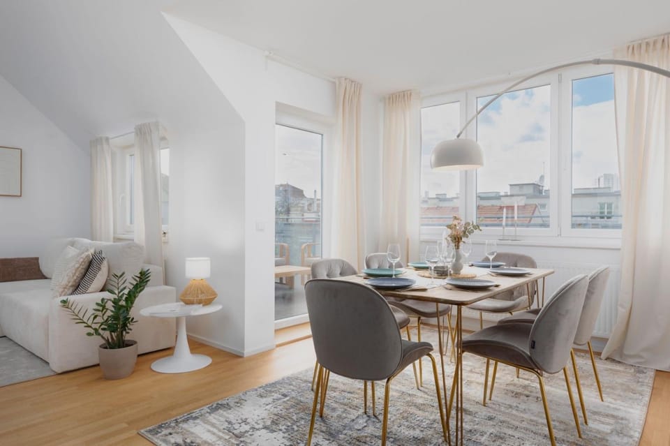 Living room, Seating area, Dining area