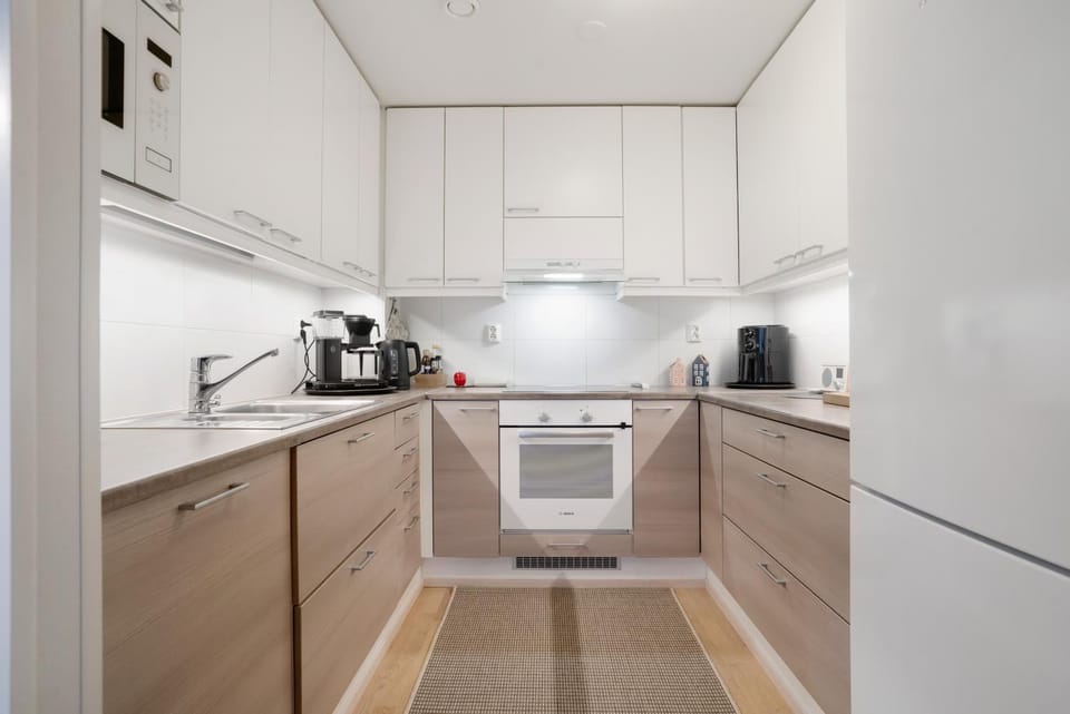 Kitchen or kitchenette, kitchen