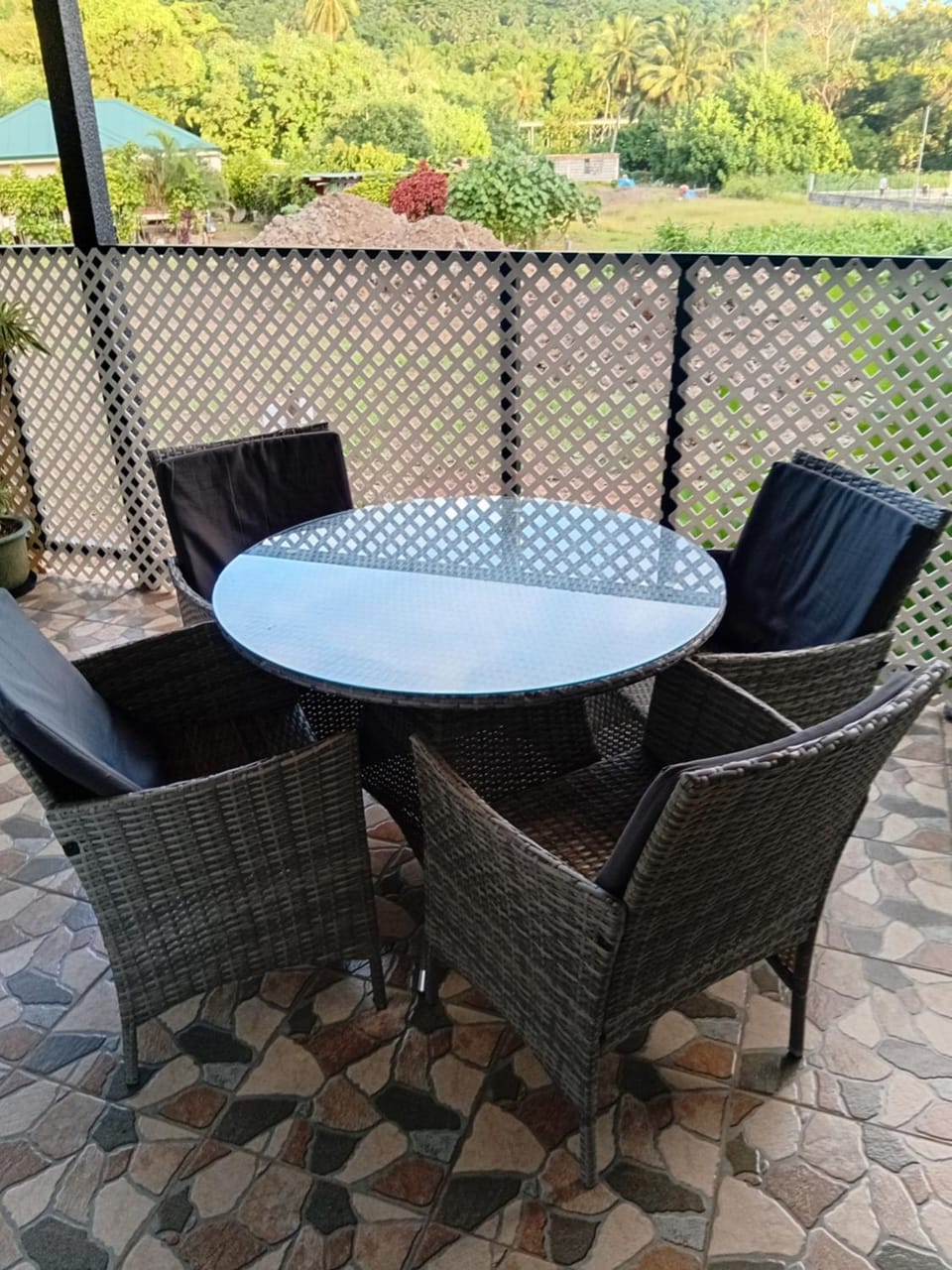 View (from property/room), Balcony/Terrace, Dining area