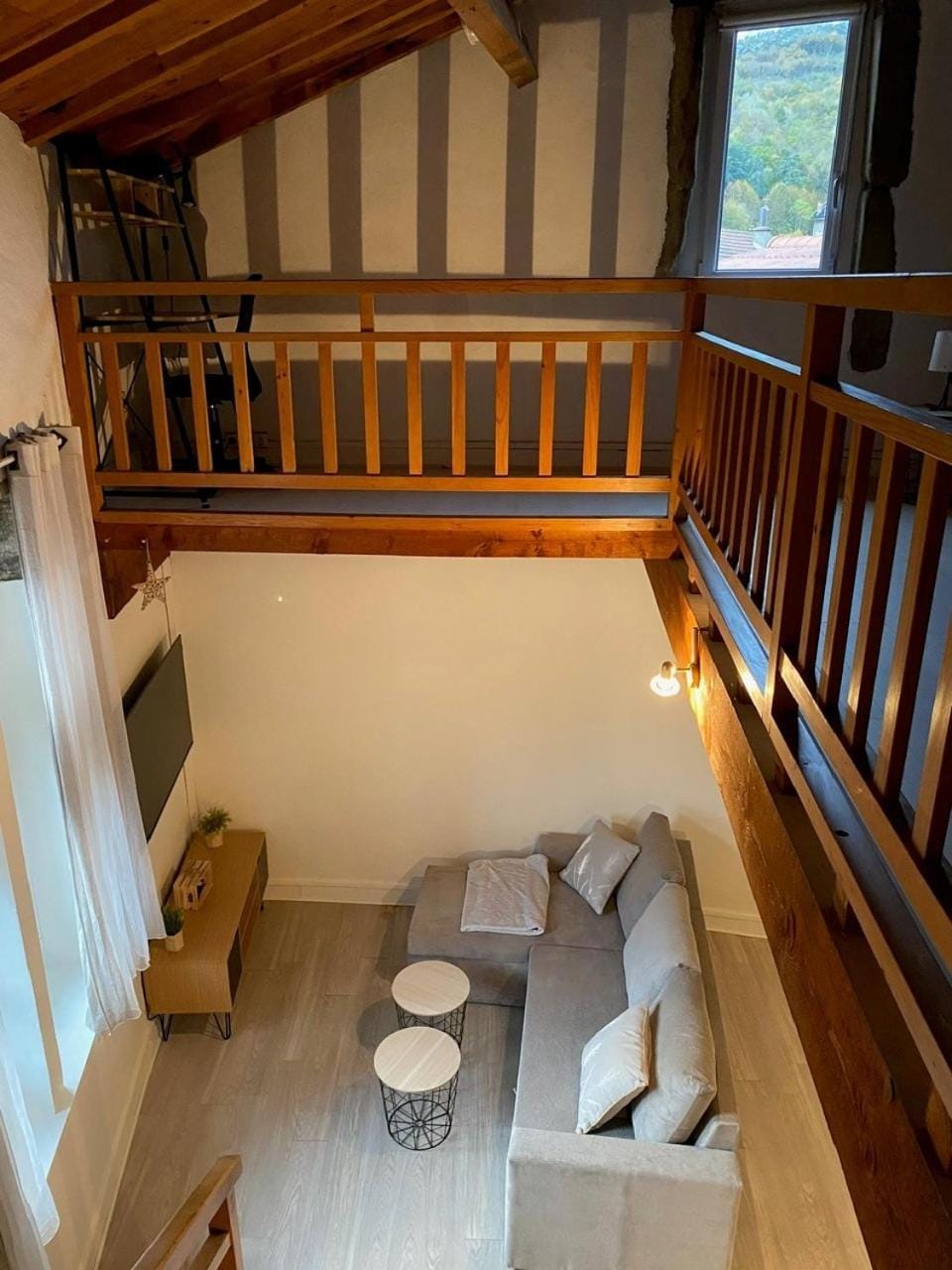 Appartements dans bâtiment historique, au cœur du vieux Voreppe Apartment in Auvergne-Rhône-Alpes