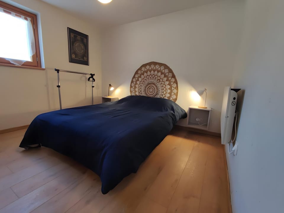 Living room, Bedroom