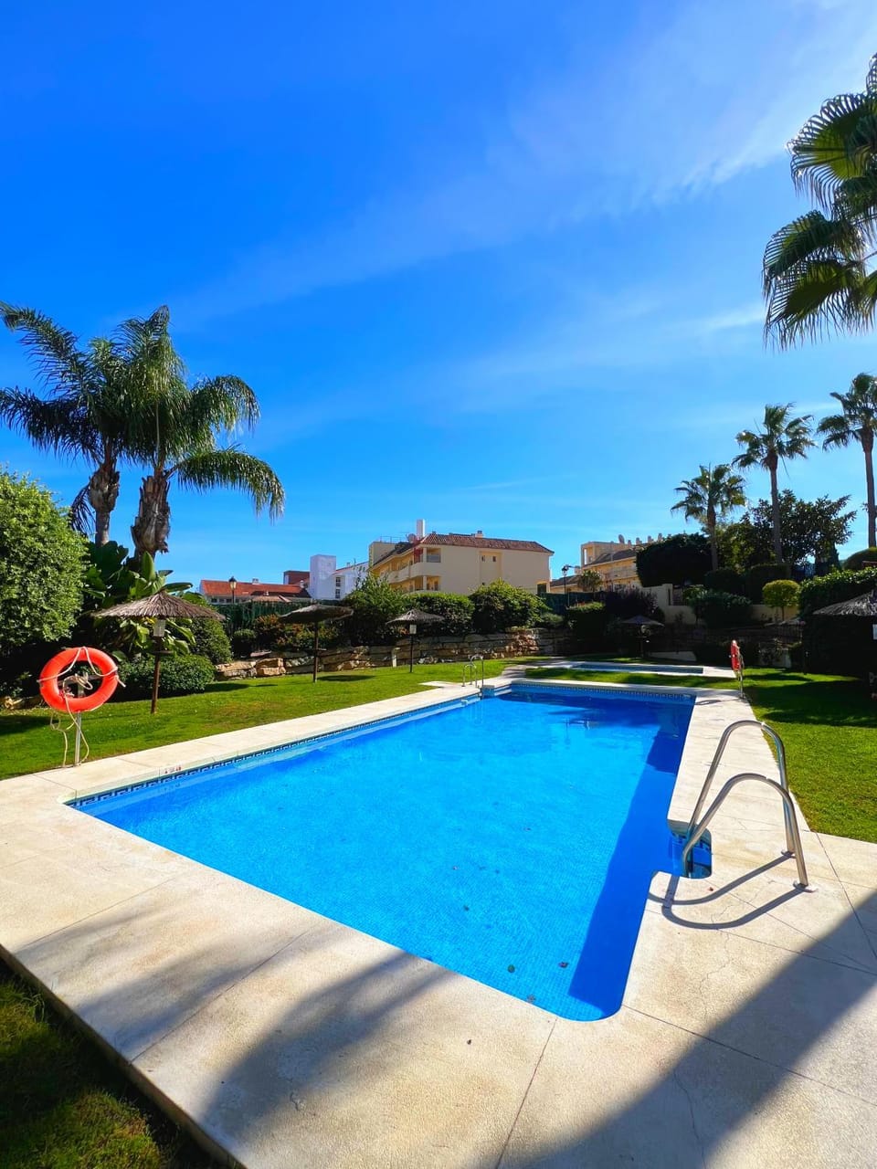 Garden, Swimming pool