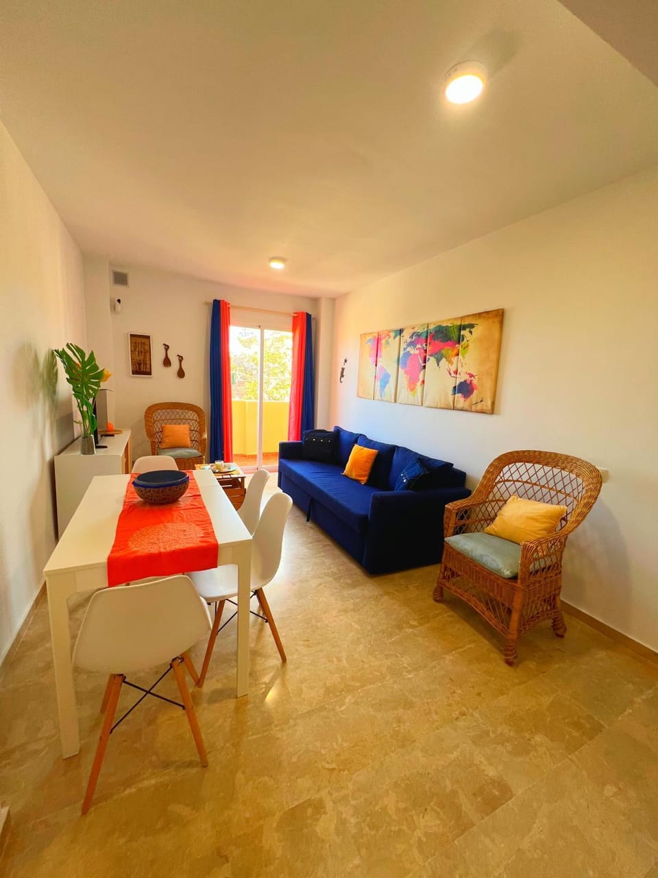 Living room, Dining area
