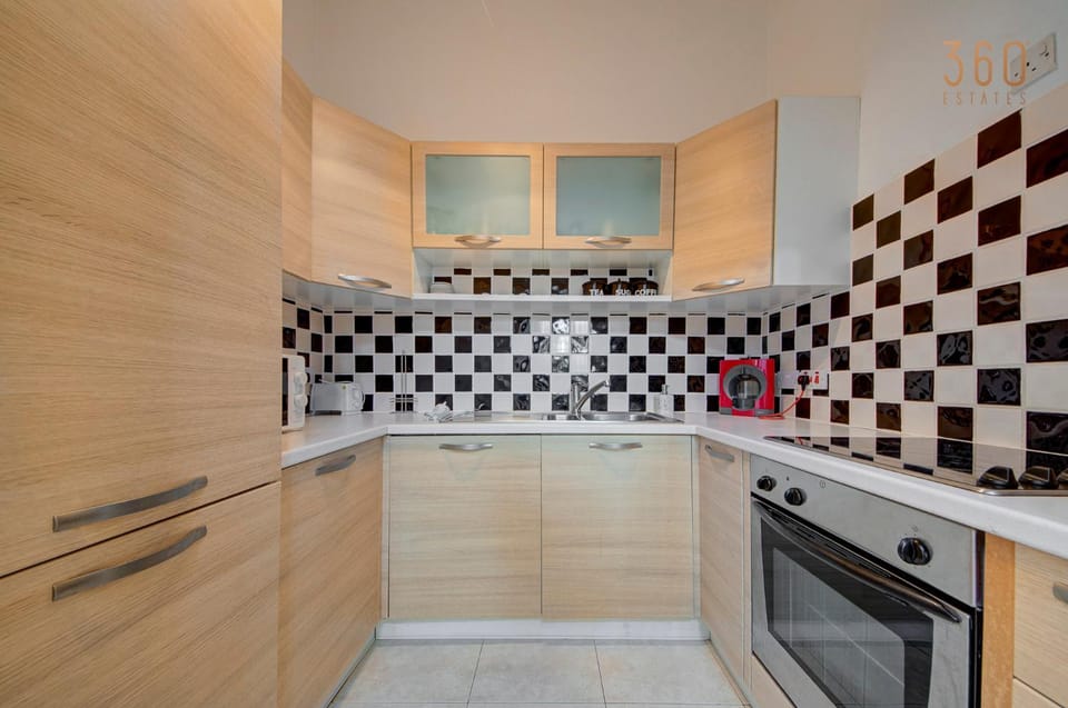 dishwasher, minibar, stove