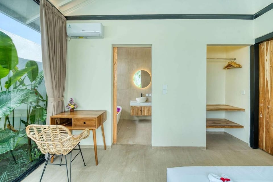 Melasti Breeze 1BR Brand New Tropical Escape in Uluwatu Villa in Bali